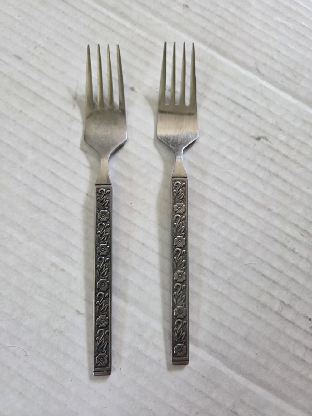 Gold Standard Night Blossom Salad Forks Set of 2 Japan Flowers